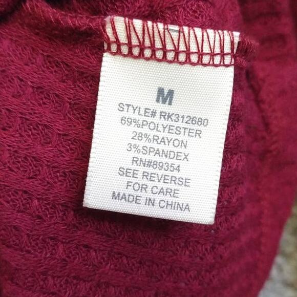 Ultra Flirt Waffle Knit Henley Top Size M NEW - Picture 6 of 9